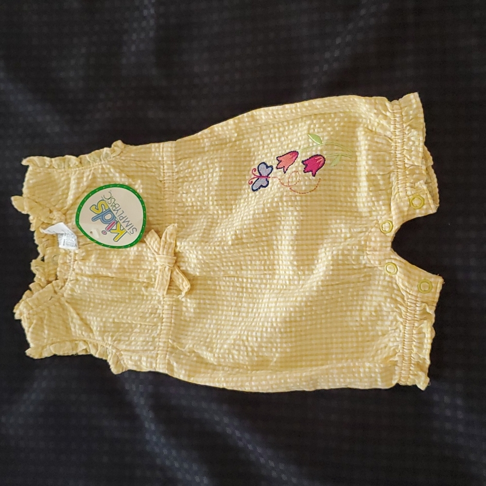 Simply Basic, girls, white/vanilla, romper, sleeveless, size newborn 0-3 months